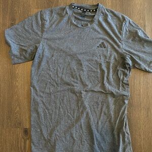Adidas Charcoal Men's Short Sleeve Tee size medium